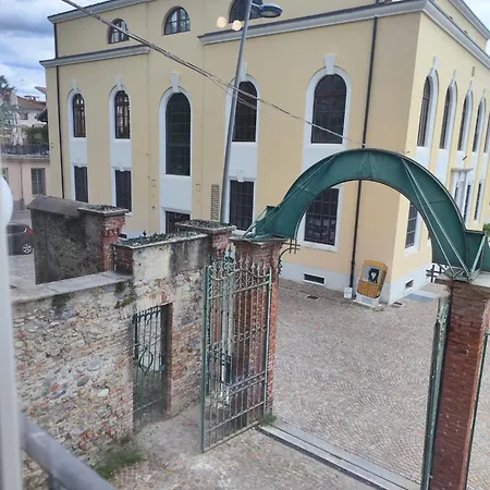 La Casetta 2 게스트하우스 3*